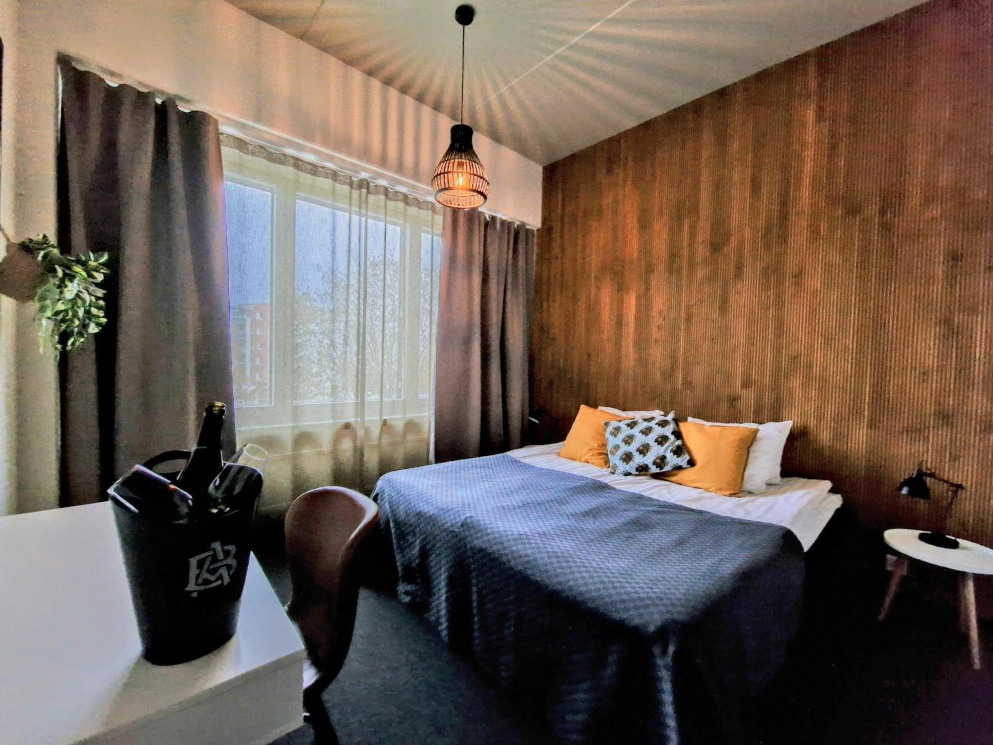 Hotel Seurahuone Riihimaeki Ngoại thất bức ảnh